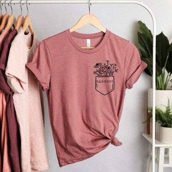 انواع تیشرت ها : راهنمای کامل برای انتخاب بهترین تیشرت